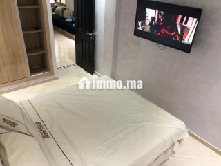 Location saisonnière à Plage Oued Cherrat. 2 pièces. Salon Marocain et antenne parabolique - Appartement à vendre - Bouznika
