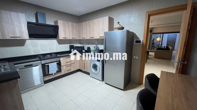 vente-tres-belle-avec-piscine-et-grand-jardin-big-4
