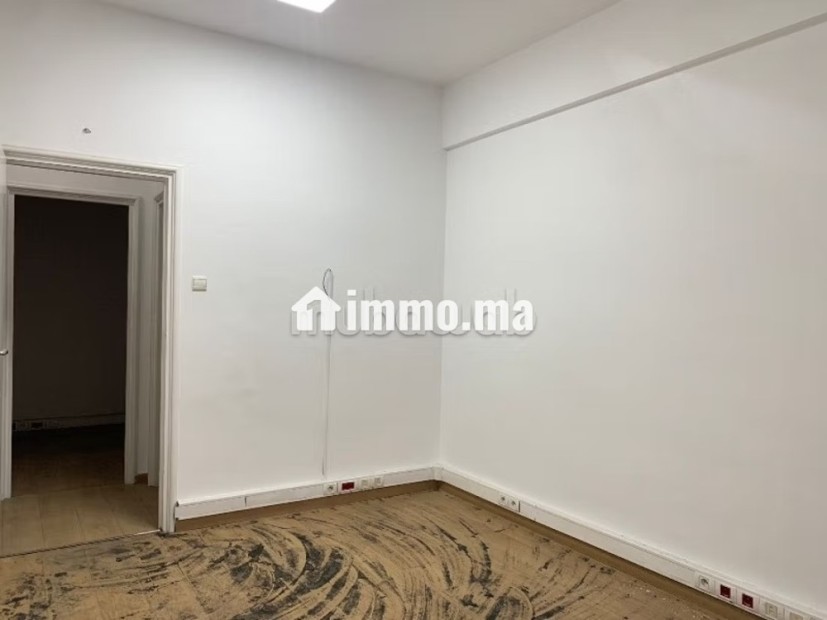 Bureau en Location à HORLOGE - Location Immobilier - Casablanca - photo 4