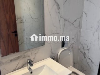 Appartement en location à Casablanca Finance City. 2 pièces confortables. Résidence avec concierge, climatisation générale - Appartement à louer - Casablanca