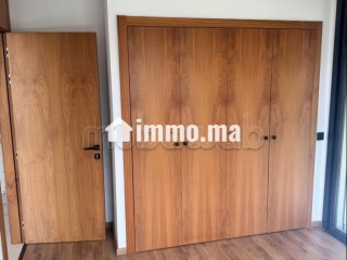 Appartement en location à Casablanca Finance City. 2 pièces confortables. Résidence avec concierge, climatisation générale - Appartement à louer - Casablanca