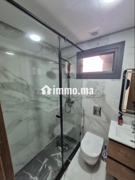 Studio meublé neuf à louer – Proche CFC & Hôpital Cheikh Zaïd - Location Immobilier - Casablanca - photo 7