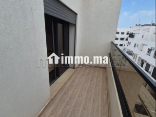 Studio meublé neuf à louer – Proche CFC & Hôpital Cheikh Zaïd - Appartement à louer - Casablanca
