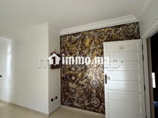 Appartement Rénové 47 m²–Résidence Fermée Temara - Appartement à vendre - Temara