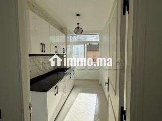 Appartement Rénové 47 m²–Résidence Fermée Temara - Appartement à vendre - Temara
