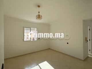 Appartement Rénové 47 m²–Résidence Fermée Temara - Appartement à vendre - Temara