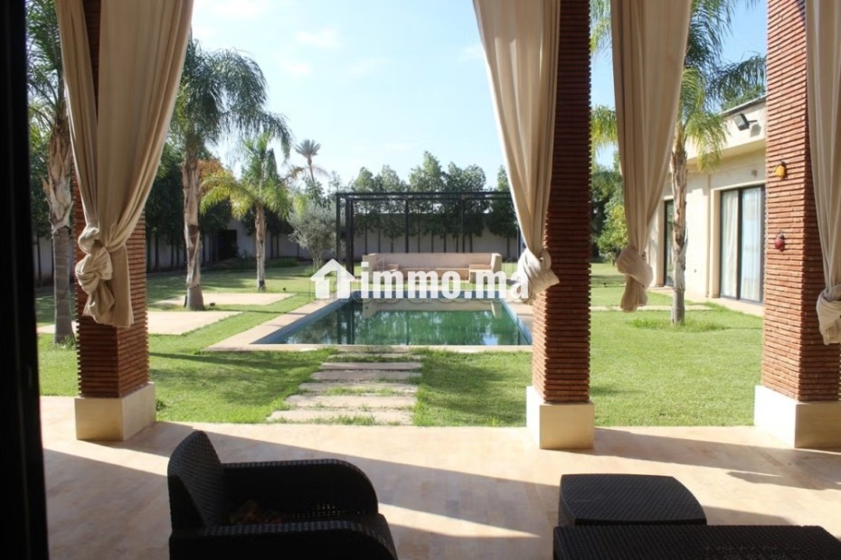 Villa de plain pied sans vis a vis - Location Immobilier - Marrakech - photo 8