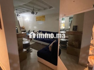 Appartements à louer à Cité al alkhawaine. 3 chambres agréables. Porte blindée et chauffage central - Appartement à vendre - Ifrane