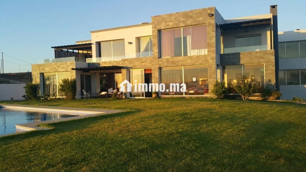 Maison de haut standing à vendre à De La Plage. 2 grandes pièces. Meublé - Vente Immobilier - Tanger - photo 4