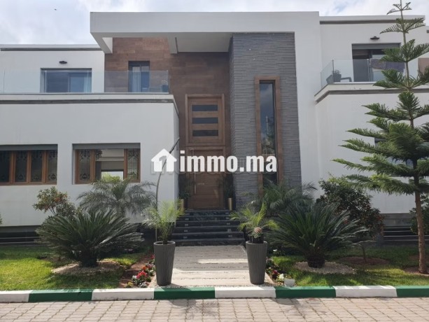 villa-dexception-villegiature-avenue-med-vi-big-0