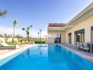 Top affaire Villa de luxe à louer avec sous location à Route de Ouarzazate.
Surface de 1700 m² - Villa à louer - Marrakech