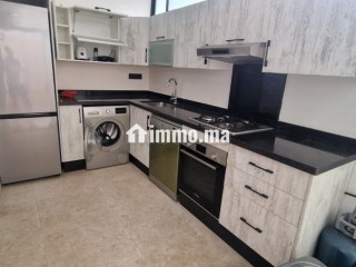 Appartements à louer à Agdal. Surface de 70 m². Prestation de conciergerie, air conditionné - Appartement à vendre - Rabat