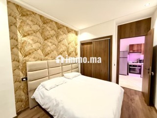 En Location Meublé: Magnifique studio Neuf jamais habité a Bourgogne Ouest Casablanca - Appartement à louer - Casablanca
