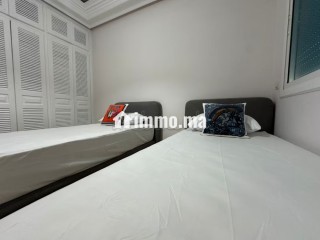Superbe appartement à vendre à Kébibat. 2 belles chambres. Résidence avec concierge, climatisation générale - Appartement à vendre - Rabat
