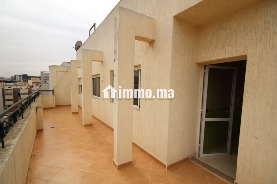 Petit prix 2 ch terrasse parking beausejour expo sud - Vente Immobilier - Casablanca - photo 2