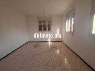 JOLI APPART 2 ETG 3 FACE SUR LE BD BERNOUSSI - Appartement à louer - Casablanca