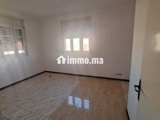 JOLI APPART 2 ETG 3 FACE SUR LE BD BERNOUSSI - Appartement à louer - Casablanca