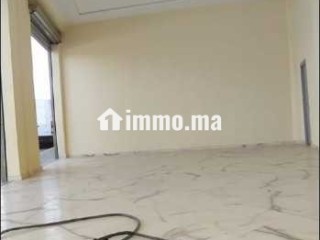 محل تجاري مونفلوري 2 للبيع - Local commercial à vendre - Fes