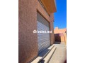 Local de 500m² dont un sous sol de 300m² a Louer - miniature 2