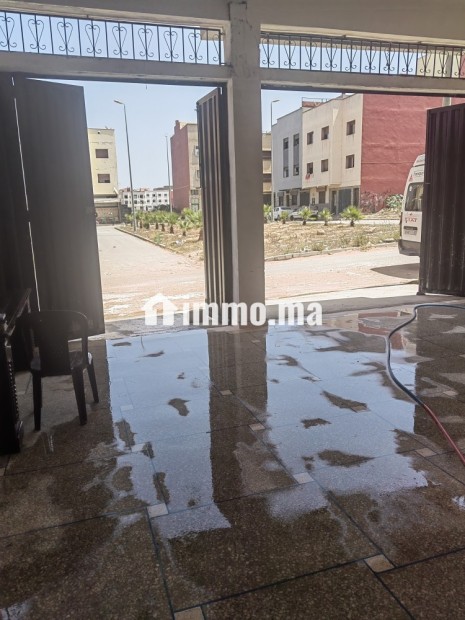 Magazin100m2. 50m2. A louer - Location Immobilier - El Gara - photo 3