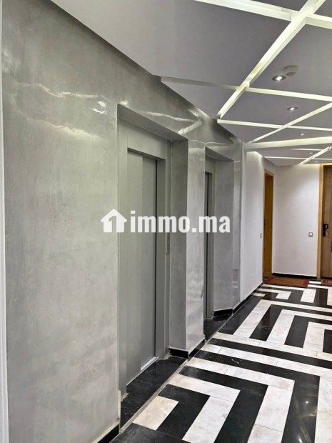 À louer –Bureau neuf 63 m² – Boulevard Abdelmoumen - Location Immobilier - Casablanca - photo 1