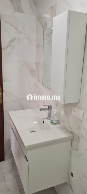 Appartement Rénové avec vue sur mer - Location Immobilier - Casablanca - photo 3