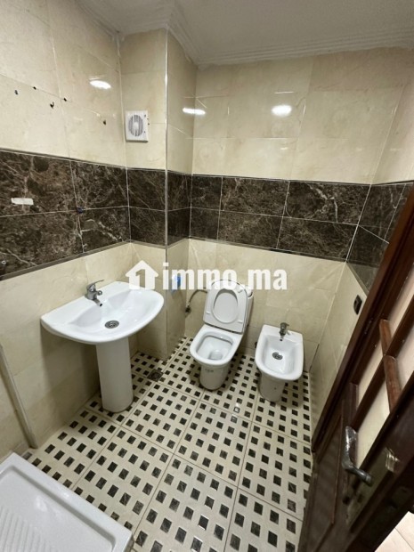 Appartement à louer composé de 3 chambres - Location Immobilier - Larache - photo 6