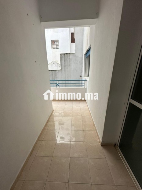 Appartement à louer composé de 3 chambres - Location Immobilier - Larache - photo 2