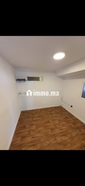 Bureau de 98 m aménagé à louer - Location Immobilier - Kenitra - photo 8