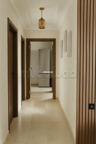 appartement-de-vacances-a-louer-a-gueliz-2-pieces-confortables-salon-traditionnel-et-porte-blindee-big-8