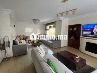 Appartement dans une résidence avec jardin a Riad - Appartement à louer - Rabat