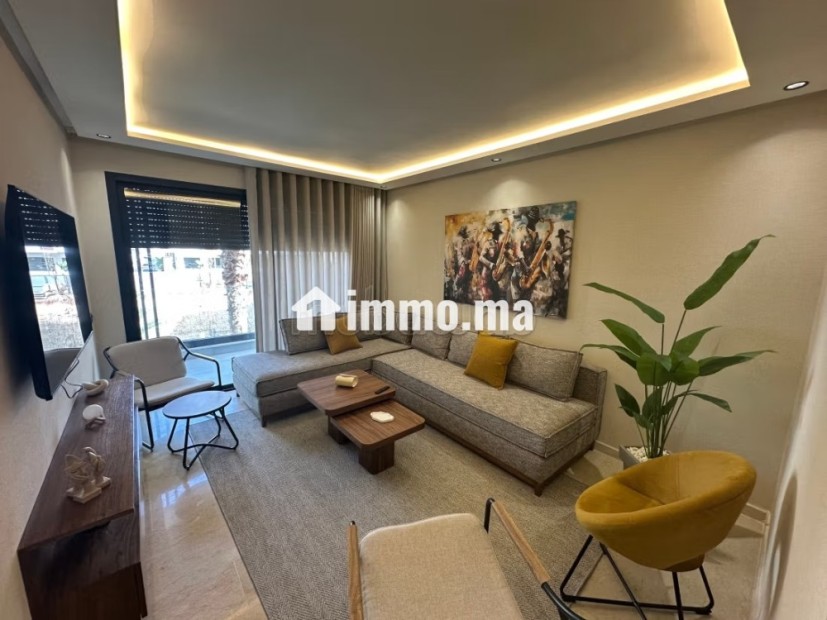 Bel appartement F2 en location à Oasis. 1 belle chambre. Bien meublé - Location Immobilier - Casablanca - photo 1