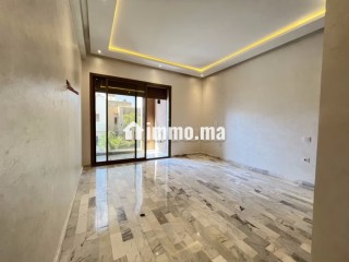 Villa Neuve à Vendre – Route de Tahanaout Marrakech, 5 Chambres, Piscine Chauffée et Vue Panoramique Atlas - Villa à vendre - Marrakech