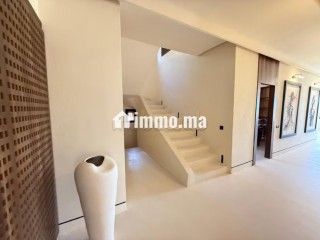 Villa de Luxe Rénovée à Vendre – Golf Amelkis Marrakech, 6 Suites, Spa et Piscine Chauffée - Villa à vendre - Marrakech