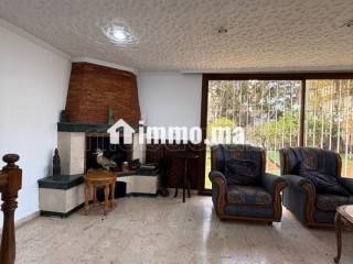 Villa de 1 900 m² en Location –Souissi Rabat - Villa à louer - Rabat