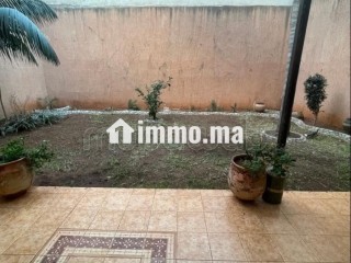 Appartement meublé avec jardin – Centre Casablanca - Appartement à louer - Casablanca