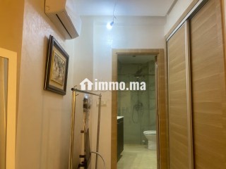 Très bel appartement en location à Roches Noires. 3 pièces confortables. Bien meublé - Appartement à louer - Casablanca