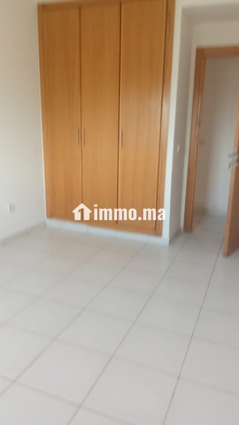 Appartement 96 m à louer ideal pour bureau ou cabinetAppartement 96 m à louer ideal pour bureau ou cabinet - Location Immobilier - Rabat - photo 3