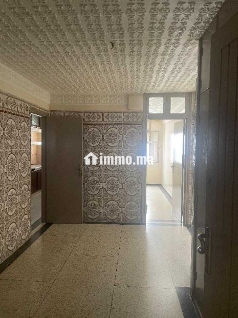 Appartement vide à louer , quartier calme , ensoleillé - Location Immobilier - Casablanca - photo 1
