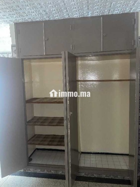 Appartement vide à louer , quartier calme , ensoleillé - Location Immobilier - Casablanca - photo 2