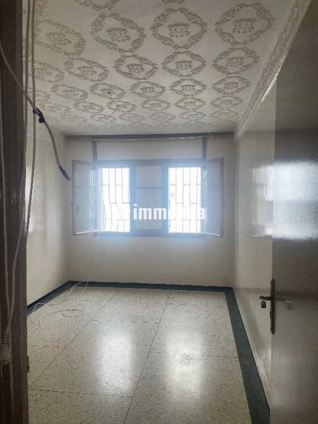 Appartement vide à louer , quartier calme , ensoleillé - Location Immobilier - Casablanca - photo 5