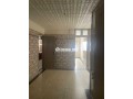 appartement-vide-a-louer-quartier-calme-ensoleille-small-0