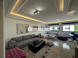 Vente d'un bel appartement à Racine.
Surface totale 162 m² - Appartement à vendre - Casablanca