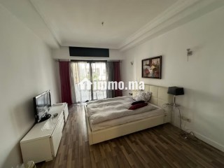 Vente d'un bel appartement à Racine.
Surface totale 162 m² - Appartement à vendre - Casablanca