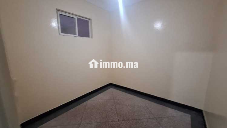 Appartement 1 etg amal 4 sidi bernoussi - Location Immobilier - Casablanca - photo 3
