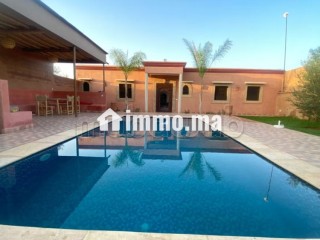 Superbe riad à louer à Saada. Superficie 800 m². Bien meublé. - Villa à louer - Autre