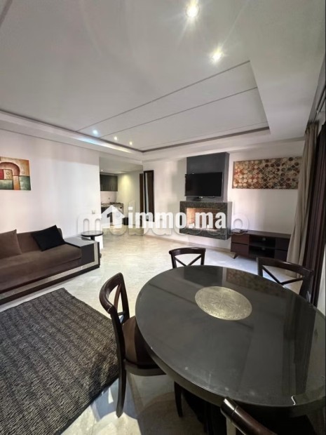 Très bel appartement en location à Guéliz. 4 grandes pièces - Location Immobilier - Marrakech - photo 2