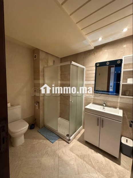 Très bel appartement en location à Guéliz. 4 grandes pièces - Location Immobilier - Marrakech - photo 7