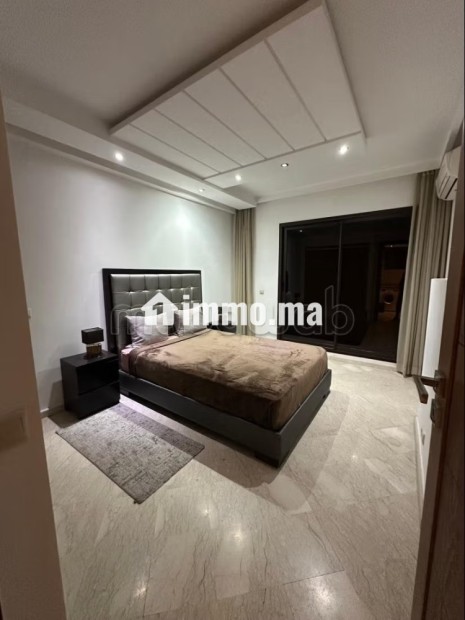 Très bel appartement en location à Guéliz. 4 grandes pièces - Location Immobilier - Marrakech - photo 8