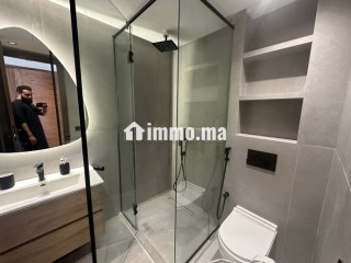 Louez cet appartement à ferme bretonne. Surface totale 110 m². Meublé - Appartement à louer - Casablanca